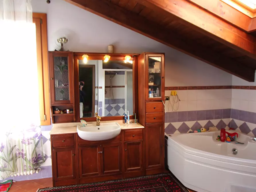 Immagine 65 di Casa indipendente in vendita  in Via Ca' Foscolo a Valsamoggia