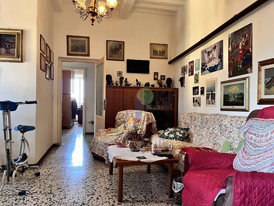 Immagine 7 di Pentalocale in vendita  in Piazza San Marco 45 a Livorno