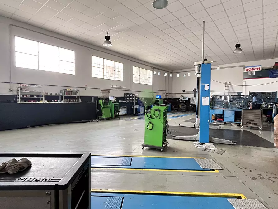 Immagine 20 di Capannone industriale in vendita  in Via Francesco Pera 88 a Livorno