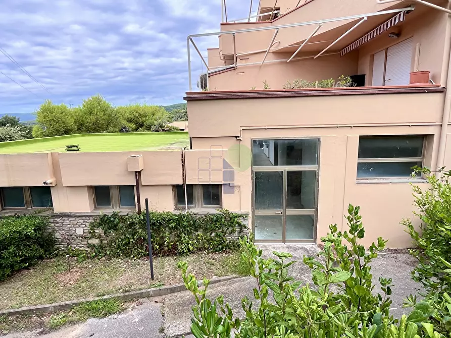 Immagine 25 di Appartamento in vendita  in Via Aurelia 820 a Rosignano Marittimo