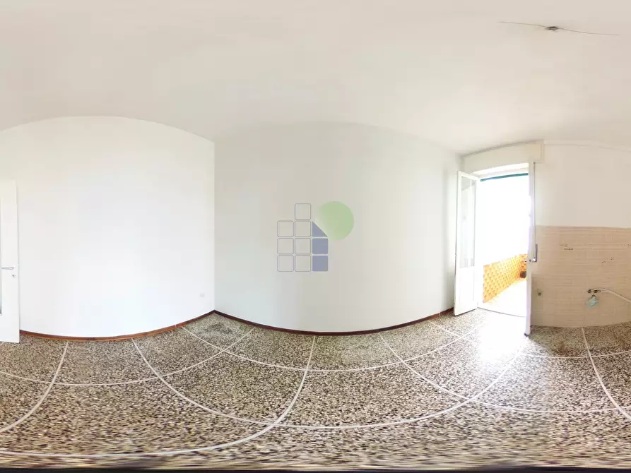 Immagine 7 di Pentalocale in vendita  in Via Baciocchi 12 a Livorno