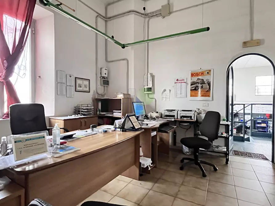 Immagine 16 di Capannone industriale in affitto  in Via Francesco Pera 88 a Livorno