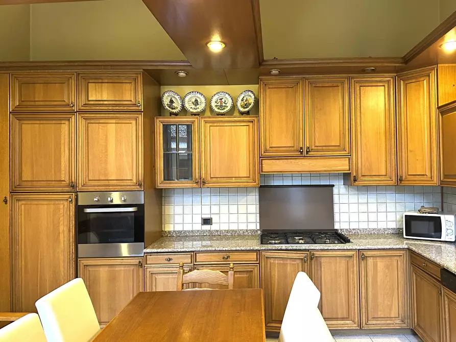 Immagine 3 di Quadrilocale in vendita  in Via Gentile 1 a Gozzano