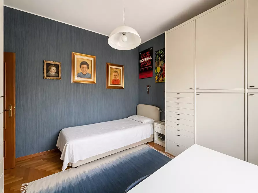 Immagine 13 di Villa in vendita  in Via Varallo Pombia 2 a Castelletto Sopra Ticino