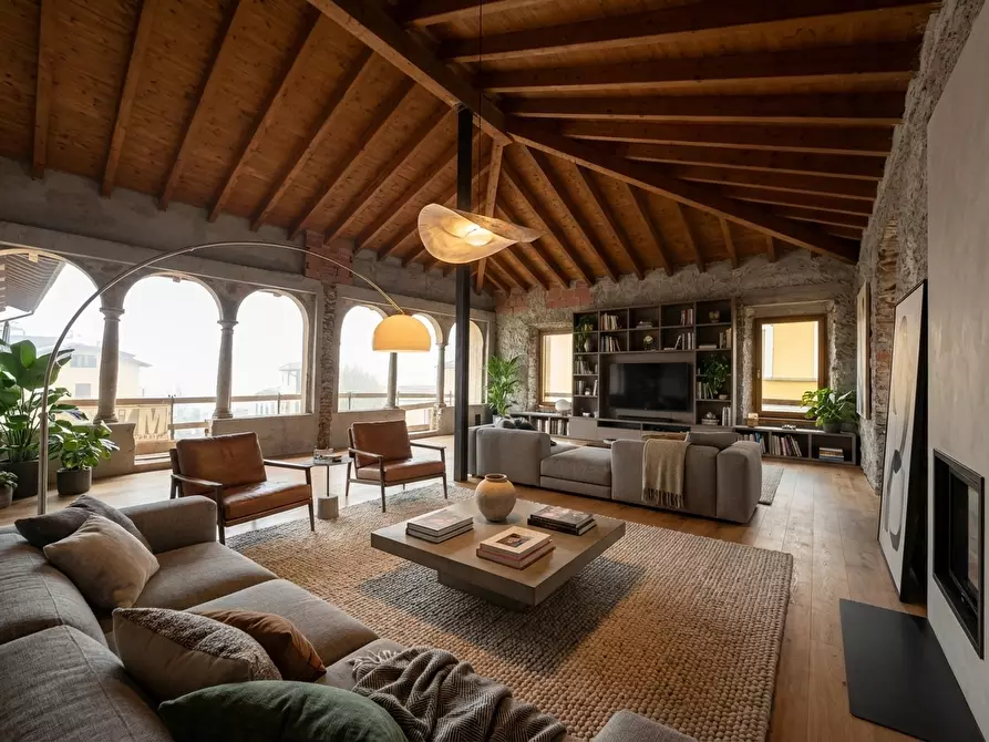 Immagine 1 di Trilocale in vendita  in Via Vittorio Emanuele II 999 a Borgo Ticino