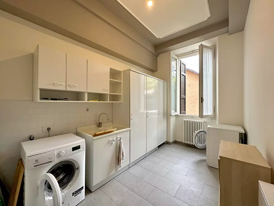 Immagine 19 di Trilocale in affitto  in Via XX Settembre 1 a Arona