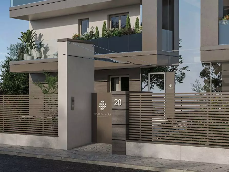 Immagine 7 di Bilocale in vendita  in Via XX Settembre 94 a Arona