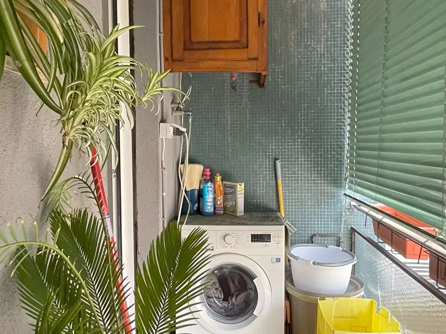 Immagine 5 di Trilocale in vendita  in Via XX Settembre 1 a Arona