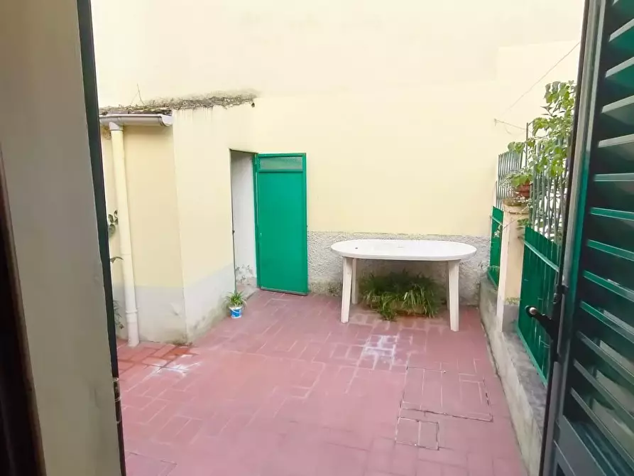 Immagine 2 di Bilocale in vendita  in Via Reginaldo Giuliani 330 a Firenze