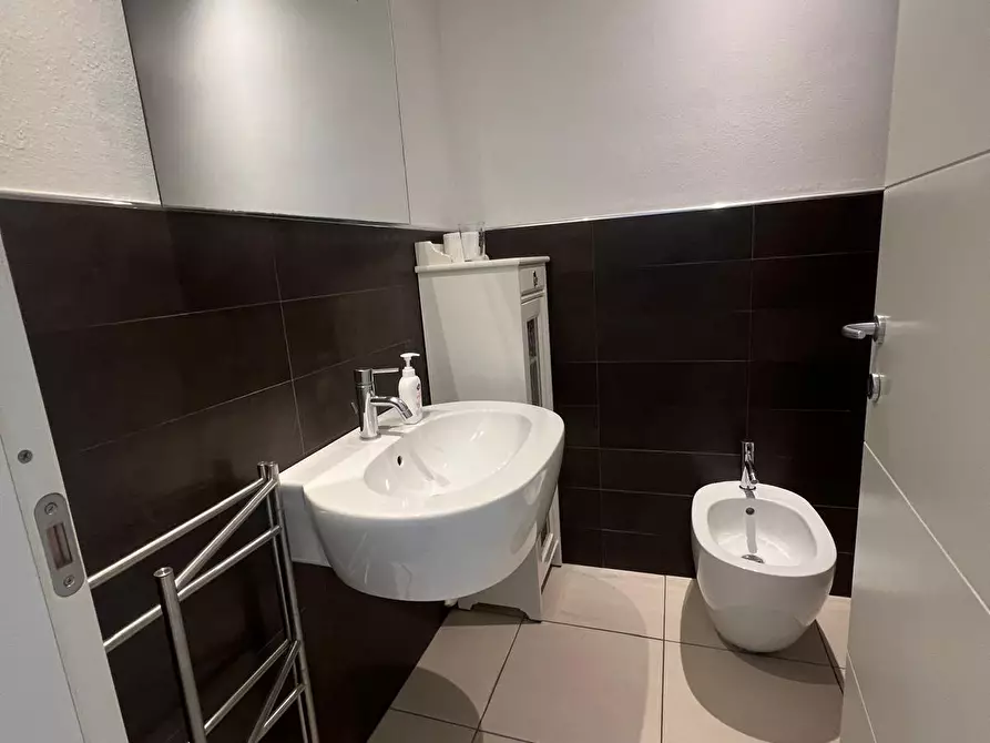 Immagine 19 di Bilocale in affitto  in Via Santo Stefano in Pane a Firenze