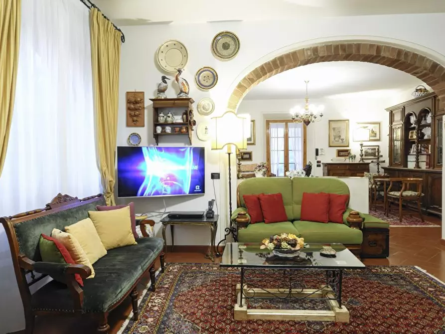 Immagine 29 di Villa in vendita  in via tortori a Montespertoli