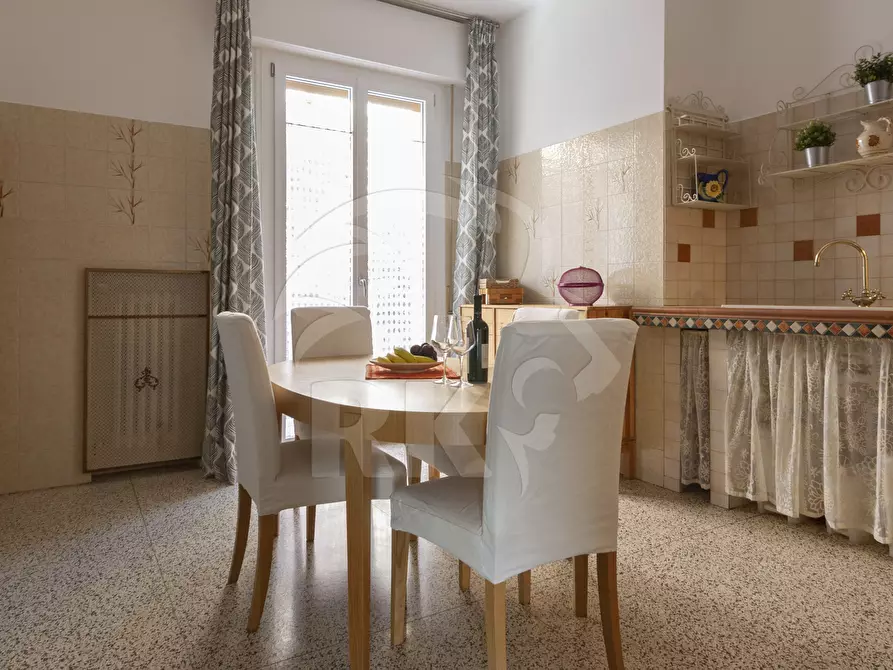 Immagine 2 di Trilocale in vendita  in Via San Mamolo 153 a Bologna