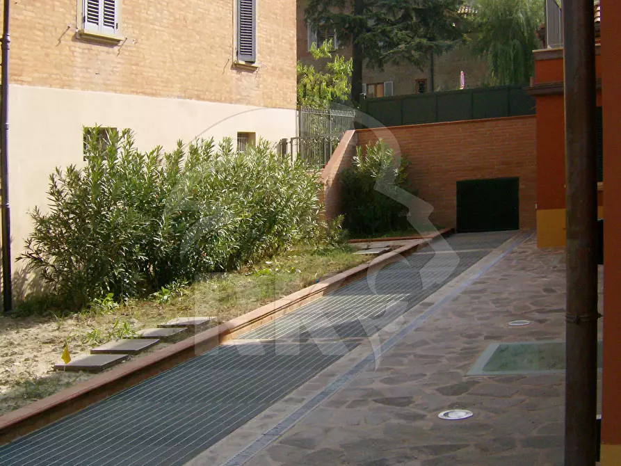 Immagine 16 di Villa in vendita  in Via Dotti 16 a Bologna