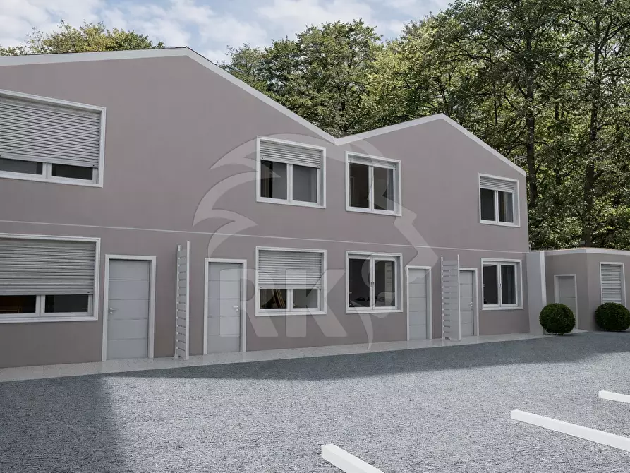 Immagine 13 di Monolocale in vendita  in Via Emilia Ponente 209 a Bologna