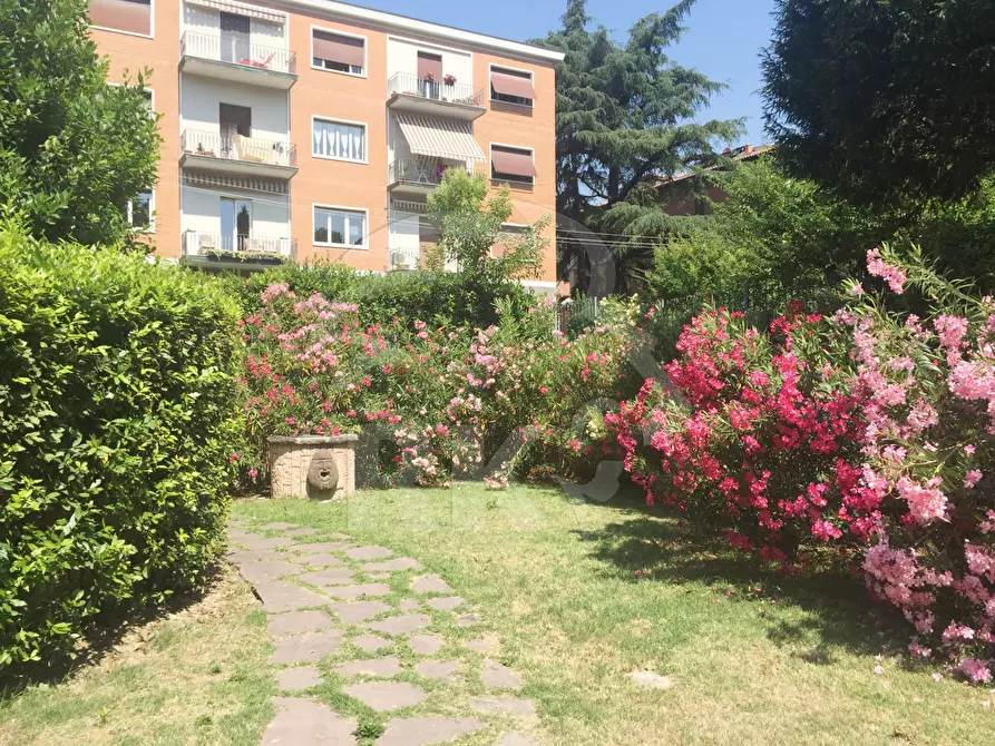 Immagine 23 di Villa in vendita  in Via Dotti 16 a Bologna
