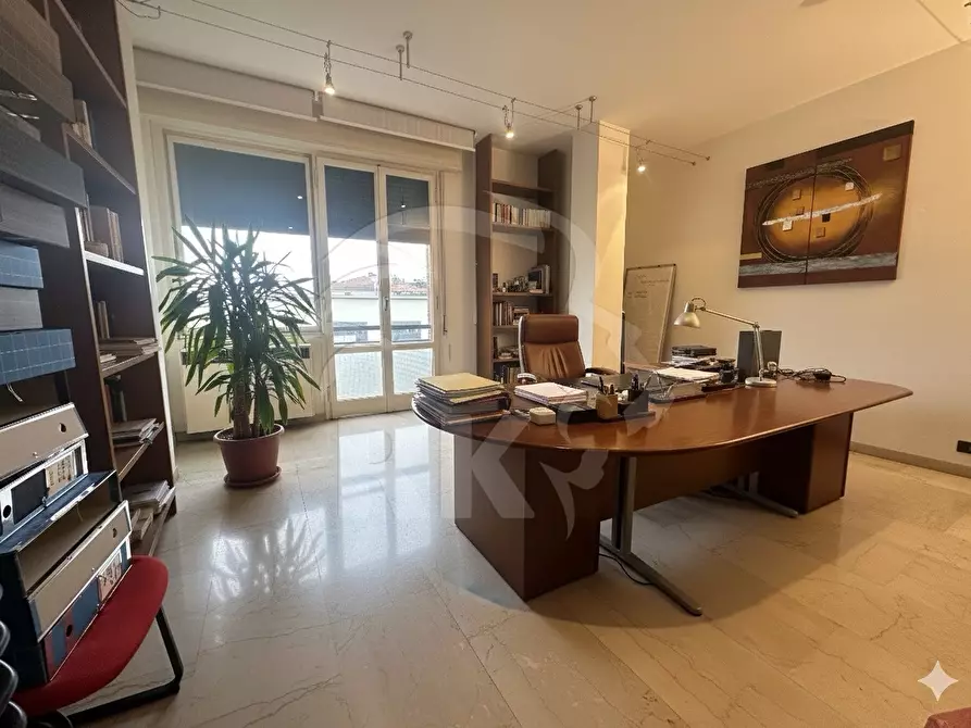 Immagine 1 di Ufficio in affitto  in Via Cesare Boldrini 22 a Bologna