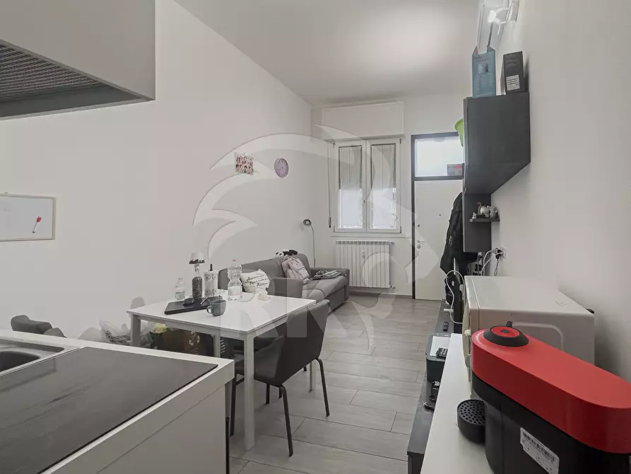 Immagine 18 di Bilocale in vendita  in Via Reggio Emilia 6 a Bologna