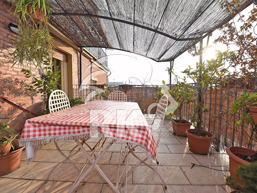 Immagine 26 di Quadrilocale in affitto  in via dell'indipendenza 54 a Bologna