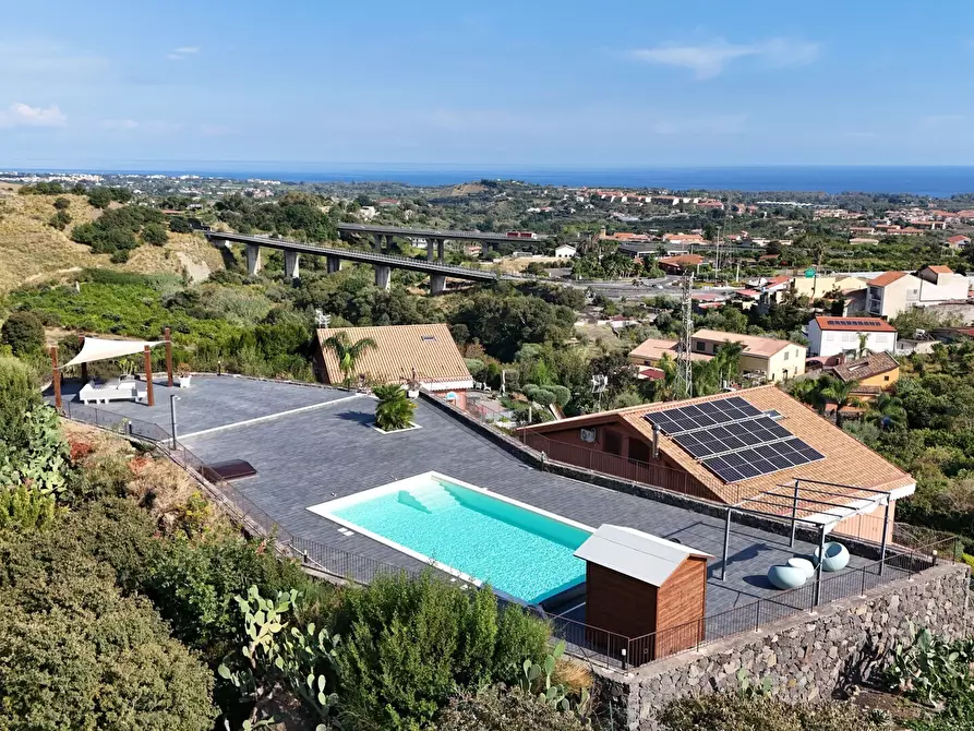 Immagine 96 di Villa in vendita  in Via Vincenzo Bellini 163 a Piedimonte Etneo