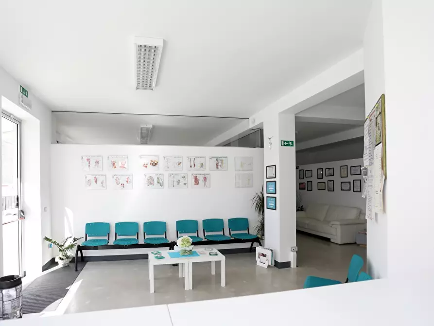 Immagine 6 di Ufficio in affitto  in Via Umberto 396a a Canicattini Bagni