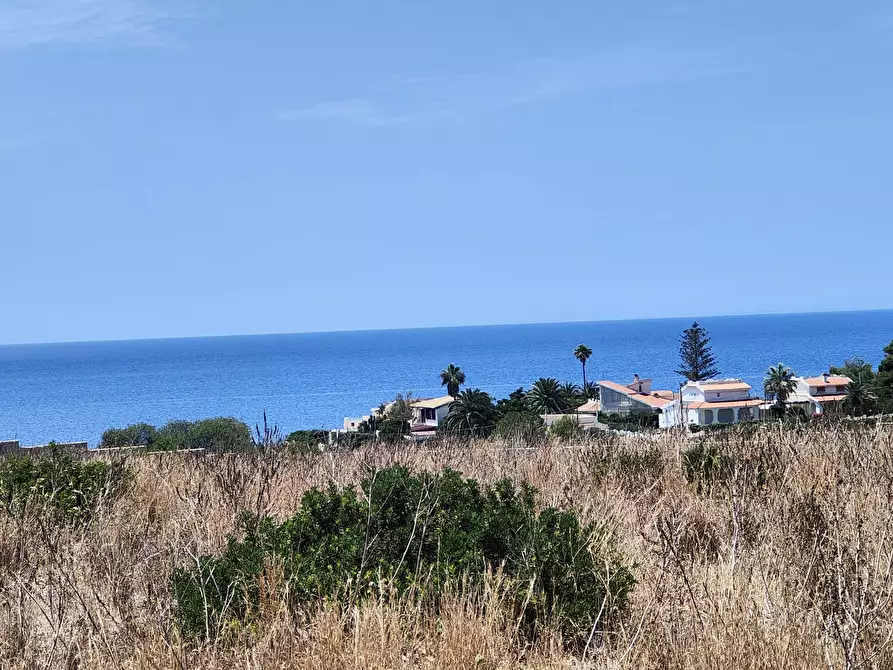 Immagine 9 di Terreno industriale in vendita  in Strada Capo Murro di Porco 234 a Siracusa