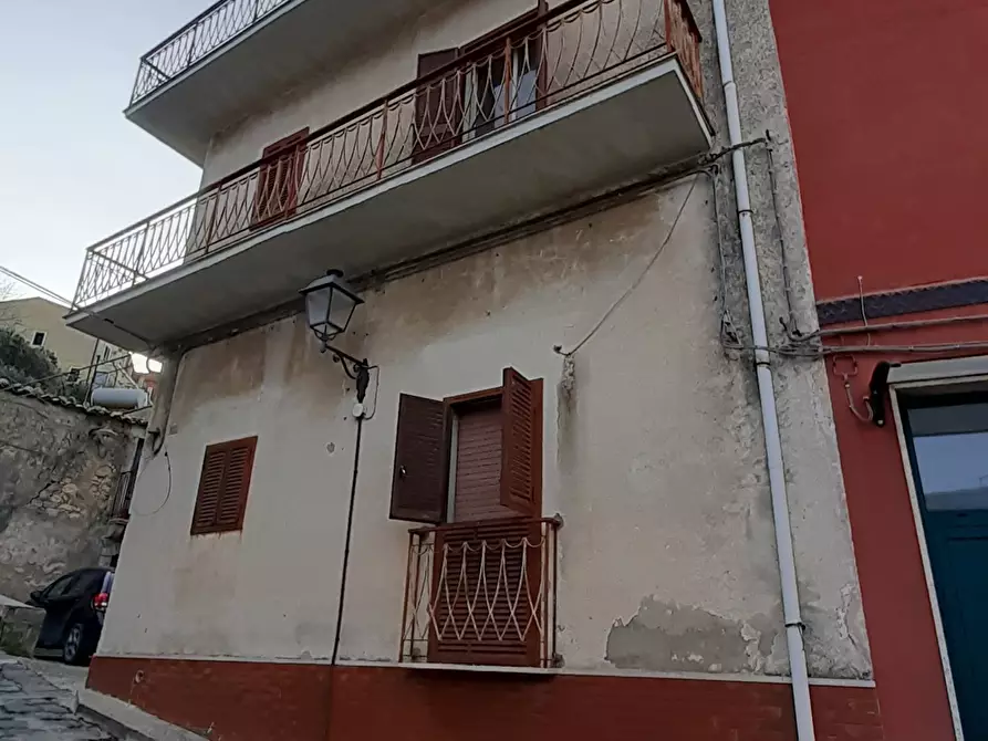 Immagine 2 di Casa indipendente in vendita  in Via Scalilli 2121 a Palazzolo Acreide