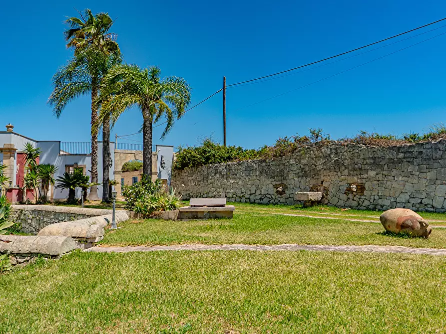Immagine 91 di Villa in vendita  in Via Agamennone 2 a Siracusa