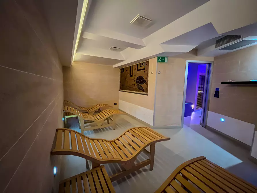 Immagine 58 di Albergo/B&B/Residence in vendita  in Via Nazionale 203 a Taormina