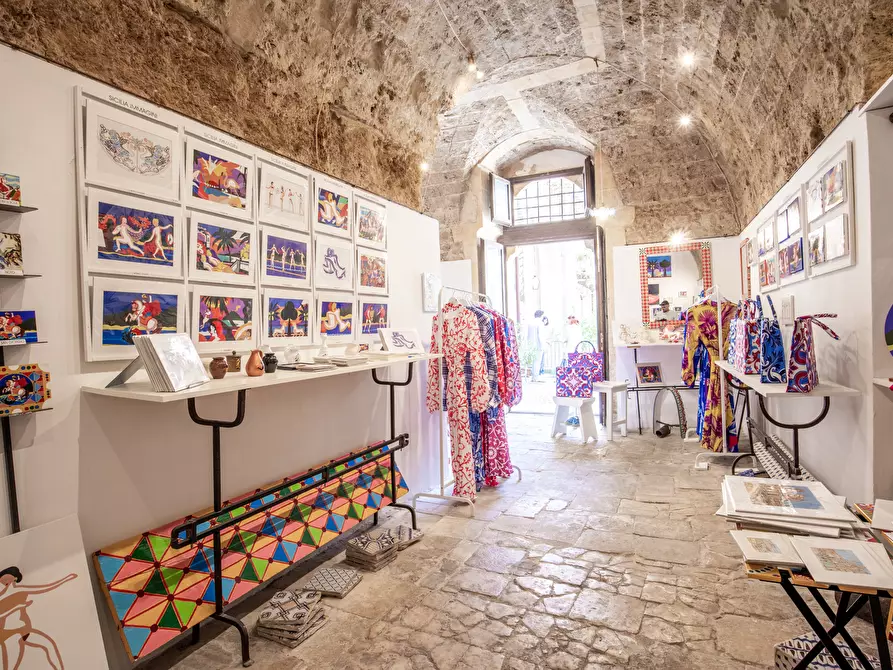 Immagine 8 di Casa indipendente in vendita  in Via Camillo Benso Conte di Cavour 48 a Noto