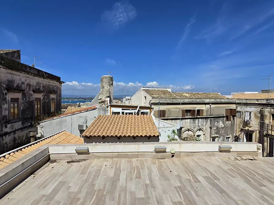 Immagine 53 di Terratetto in vendita  in Piazza Archimede 11 a Siracusa