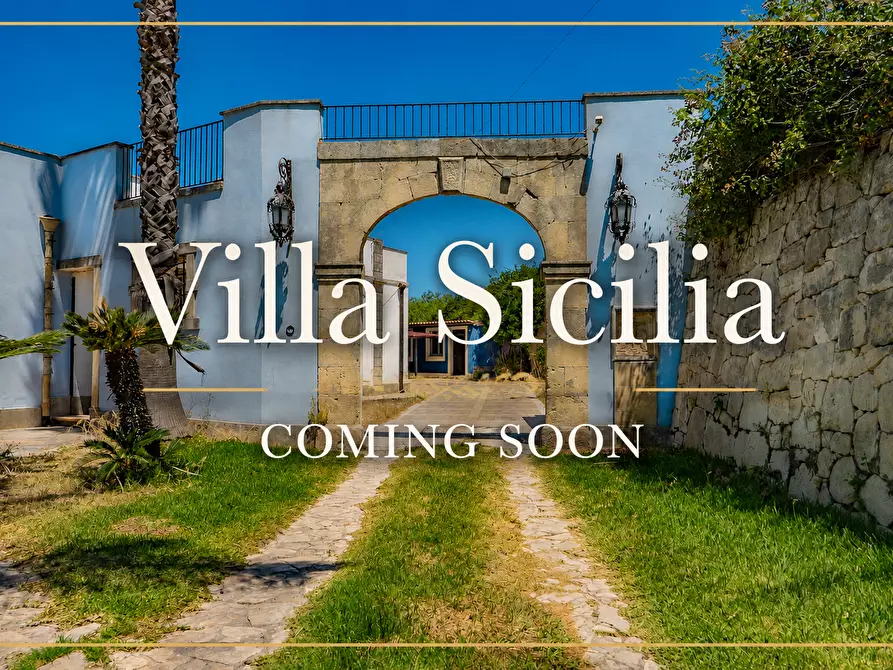 Immagine 46 di Villa in vendita  in Via Agamennone 2 a Siracusa