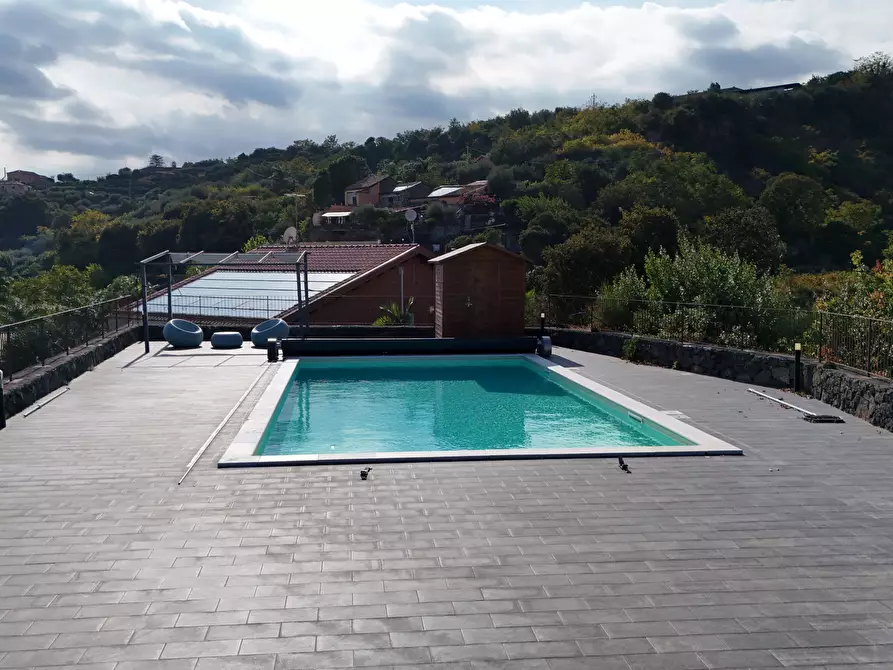 Immagine 129 di Villa in vendita  in Via Vincenzo Bellini 163 a Piedimonte Etneo