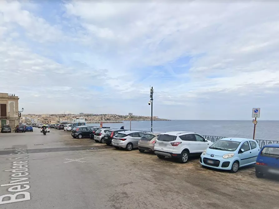 Immagine 1 di Appartamento in vendita  in Via Nizza 5 a Siracusa