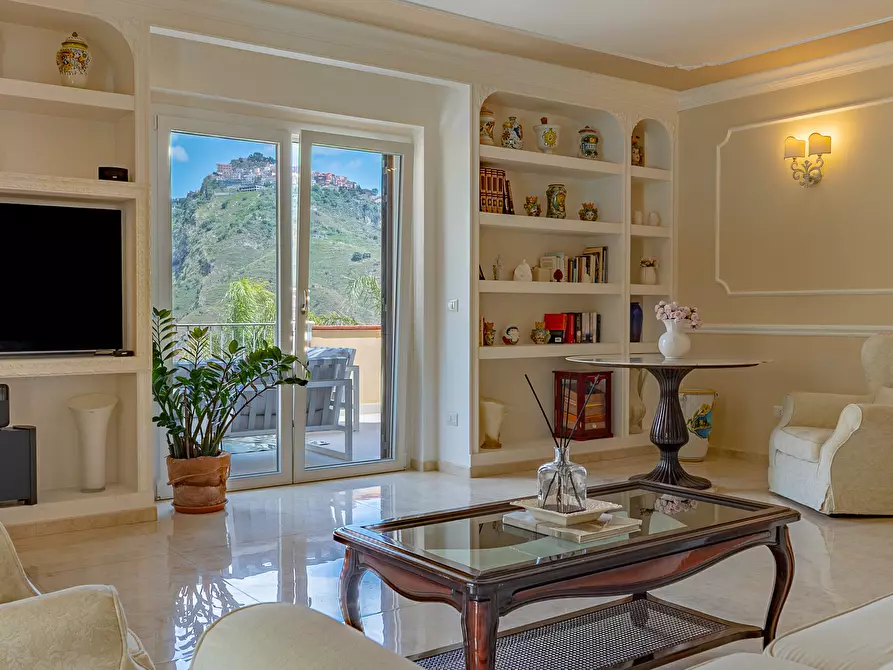 Immagine 121 di Villa in vendita  in Contrada Mastrissa a Taormina