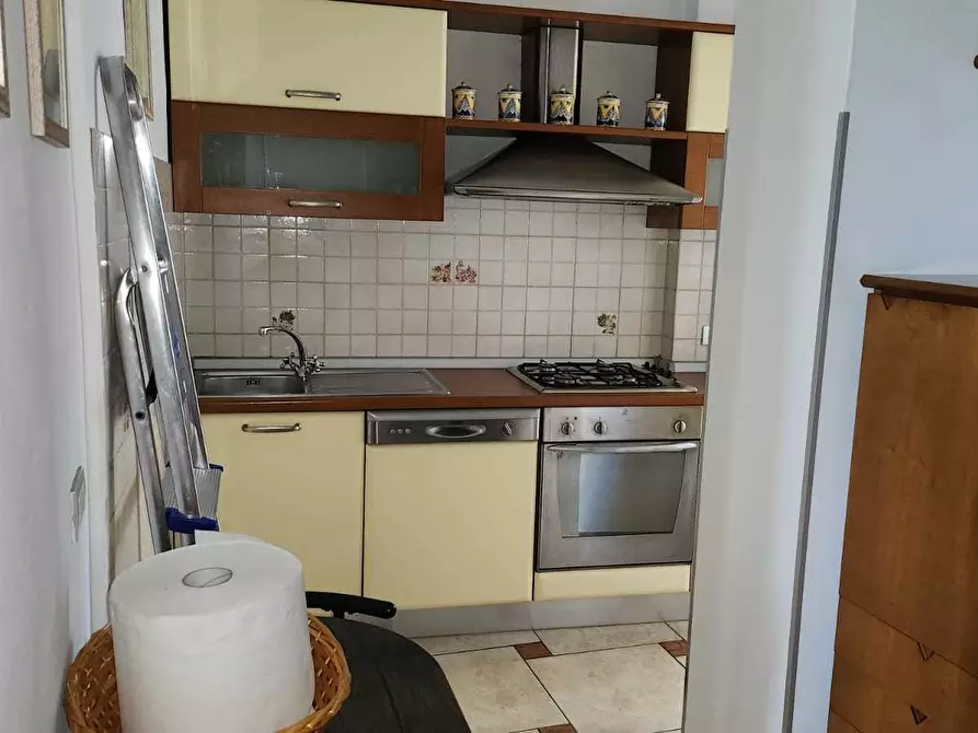 Immagine 22 di Appartamento in vendita  a Viareggio