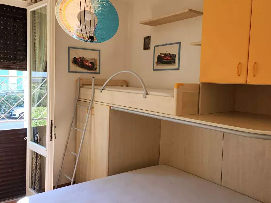 Immagine 21 di Appartamento in vendita  a Viareggio