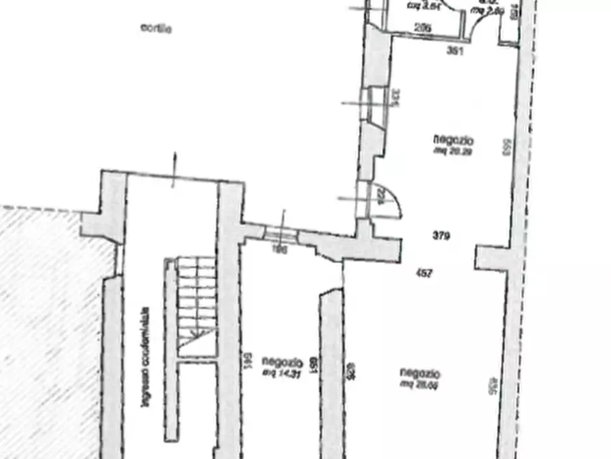 Immagine 16 di Locale commerciale in affitto  in Corso Cavour snc a Trino Vercellese