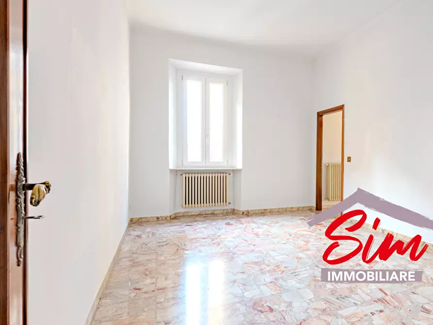 Immagine 1 di Trilocale in affitto  in Corso Cavour snc a Trino Vercellese