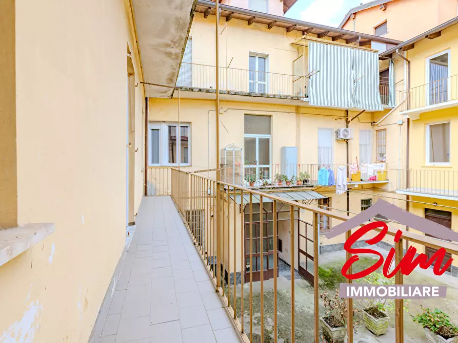 Immagine 21 di Quadrilocale in affitto  in Corso Cavour snc a Trino Vercellese