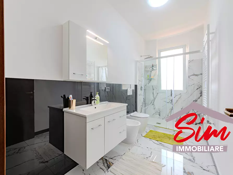 Immagine 16 di Quadrilocale in vendita  in Via cascine vignole snc a Casaleggio Novara