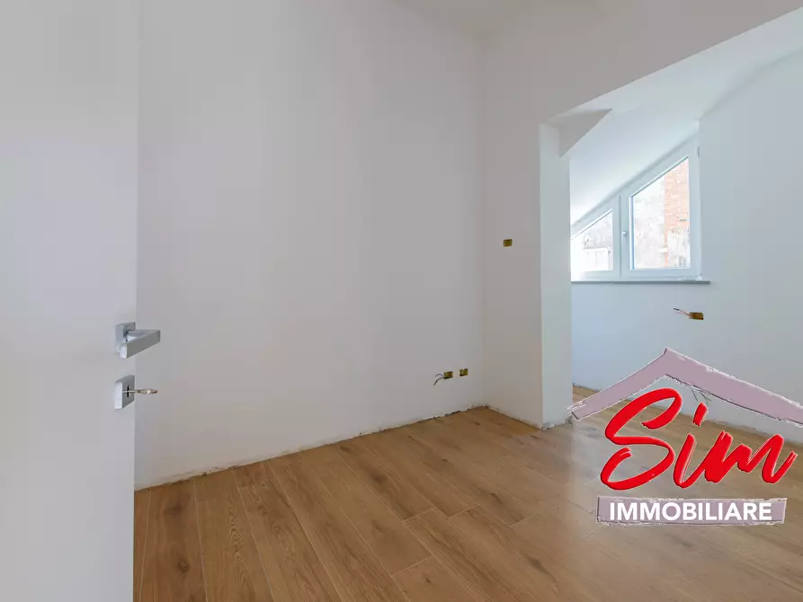 Immagine 38 di Villa in vendita  in Viale Roma sn a Casaleggio Novara