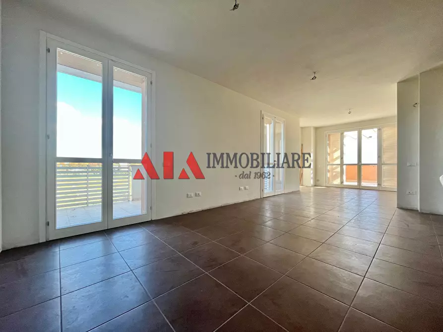 Immagine 5 di Attico in vendita  in Via Valdera Sud a Pontedera