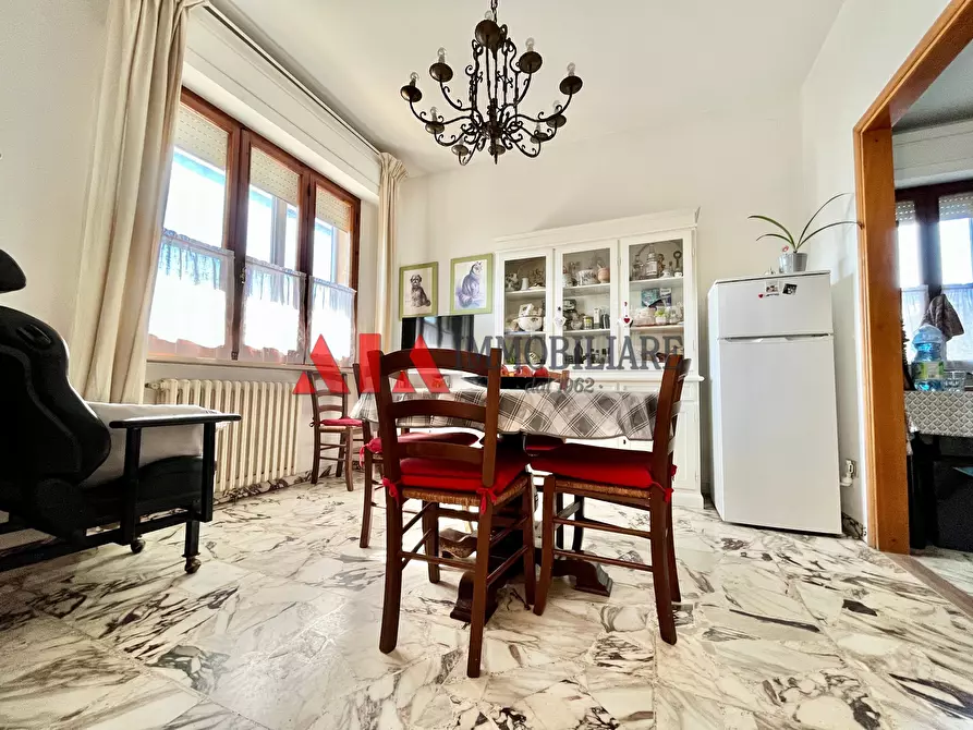 Immagine 9 di Villa in vendita  in Via del Popolo a Pontedera