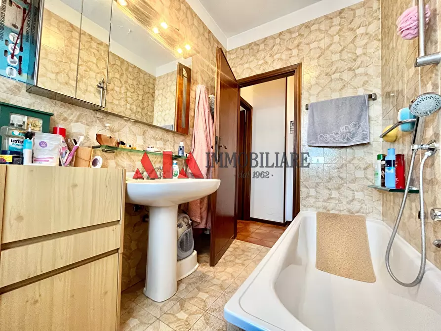 Immagine 27 di Pentalocale in vendita  in Via dei Mugnai a Pontedera