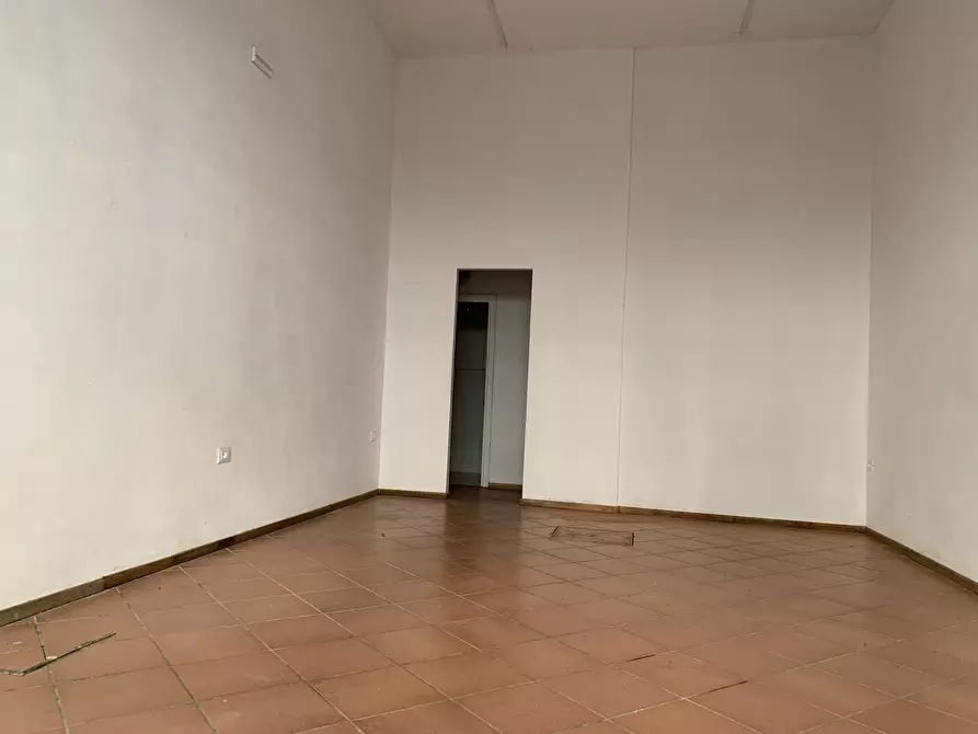 Immagine 7 di Locale commerciale in affitto  in Via I° Maggio a Pontedera