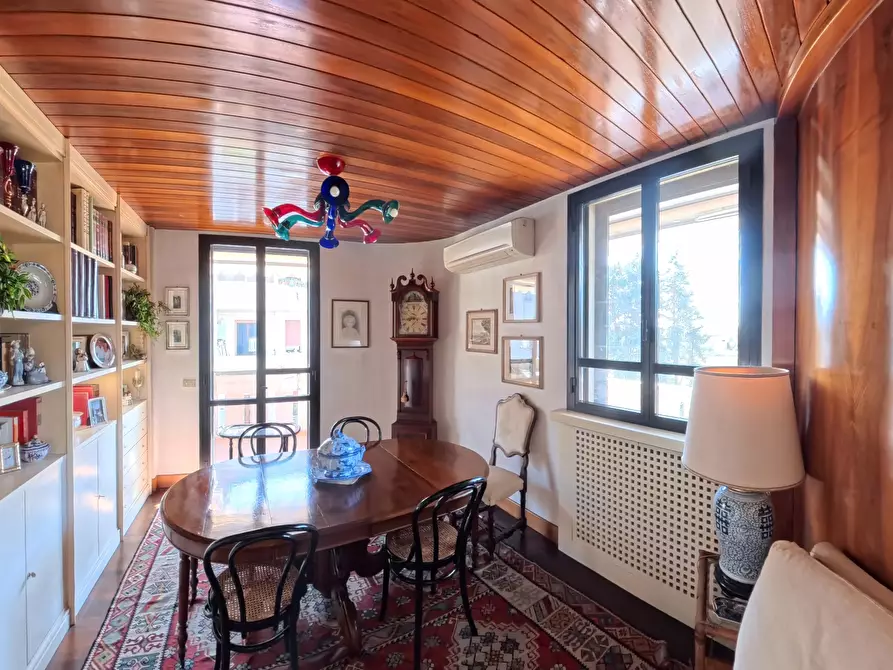 Immagine 5 di Pentalocale in vendita  in Via Alcide de Gasperi 43 a Pontedera