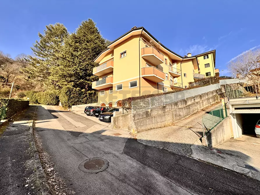 Immagine 36 di Appartamento in vendita  in Via Magaraggia 1 a Valdagno