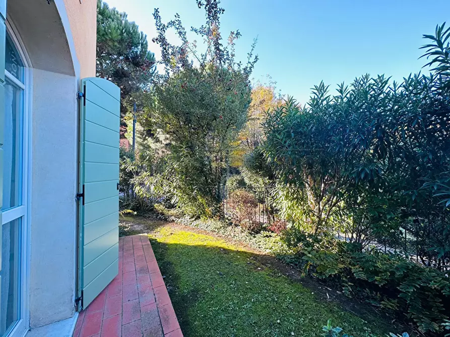 Immagine 31 di Appartamento in affitto  in Via del torchio a Manerba Del Garda