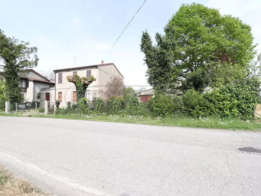Immagine 1 di Villetta a schiera in vendita  a Bondeno