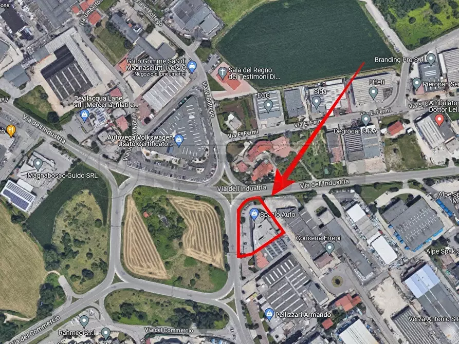 Immagine 2 di Attività artigianale in vendita  in Via del Lavoro 1 a Arzignano